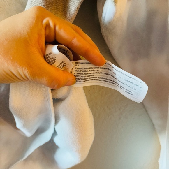 Abercrombie & Fitch | Cropped Tie Dye Sweatshirt - Picture 7 of 7